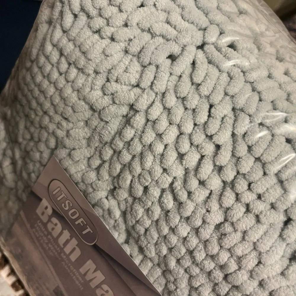 2 Spa Blue Bathmats